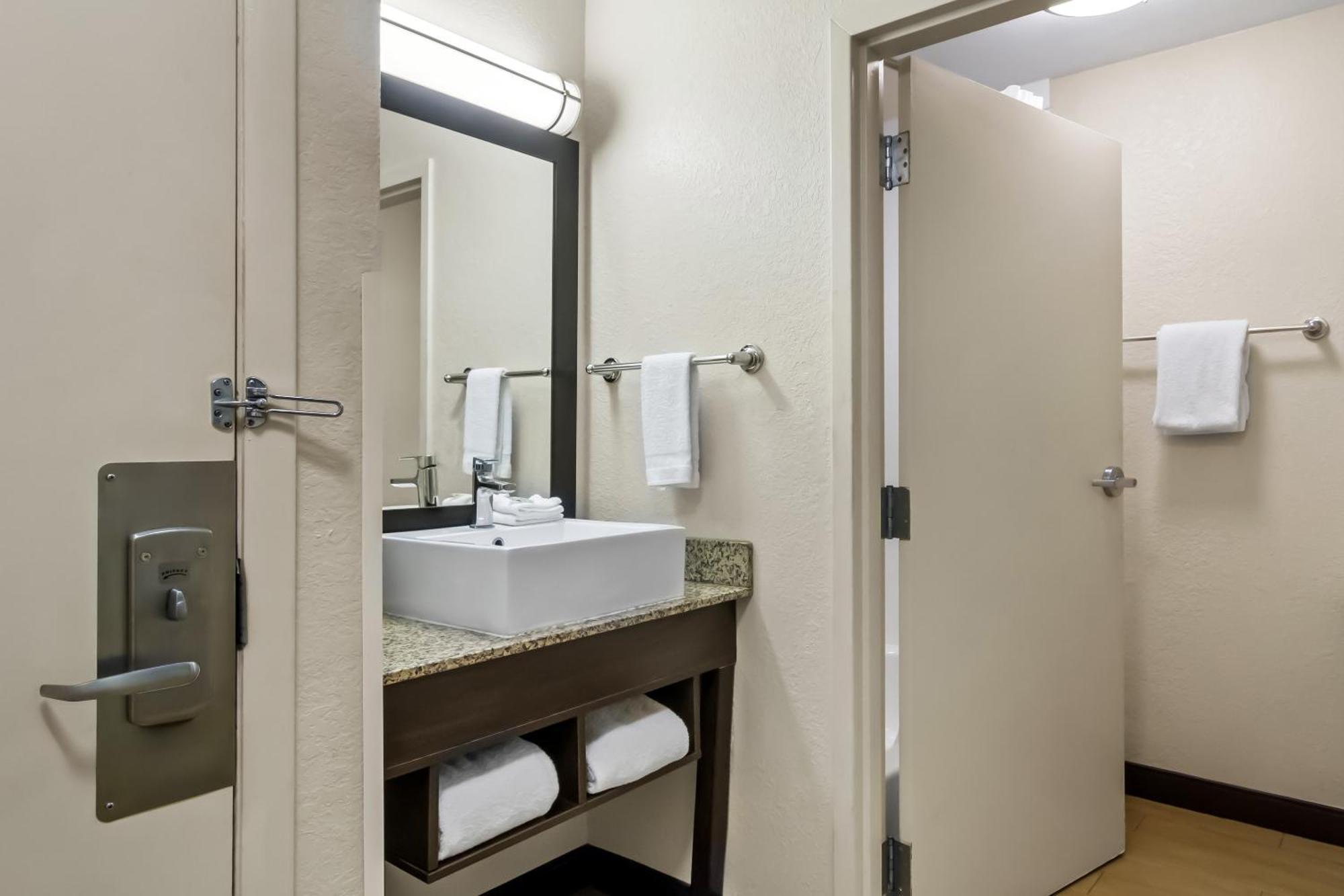 Red Roof Inn Plus+ Jacksonville - Southpoint Εξωτερικό φωτογραφία