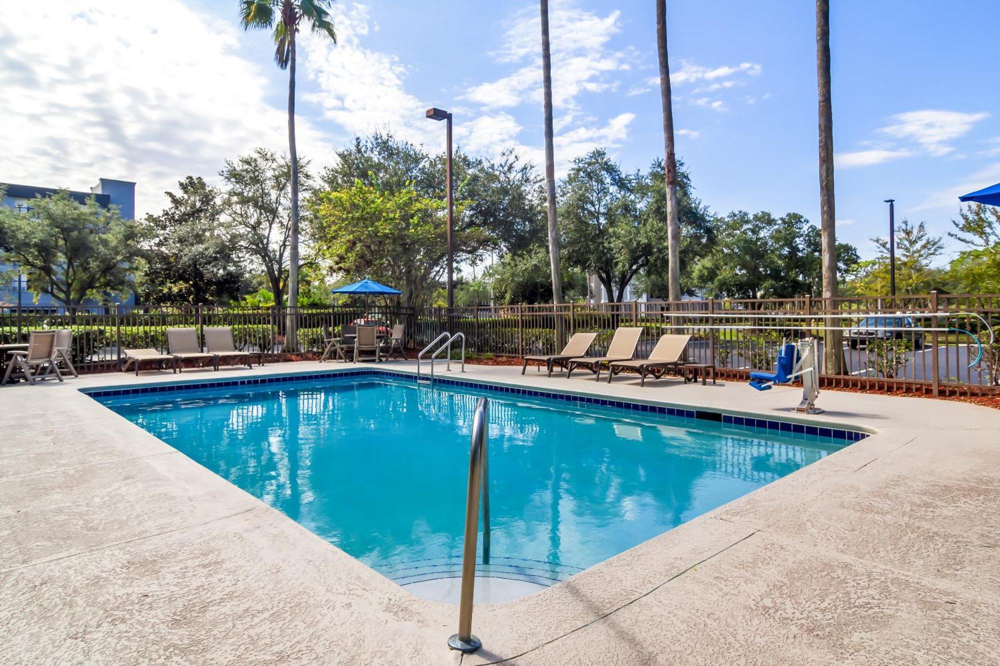 Red Roof Inn Plus+ Jacksonville - Southpoint Εξωτερικό φωτογραφία